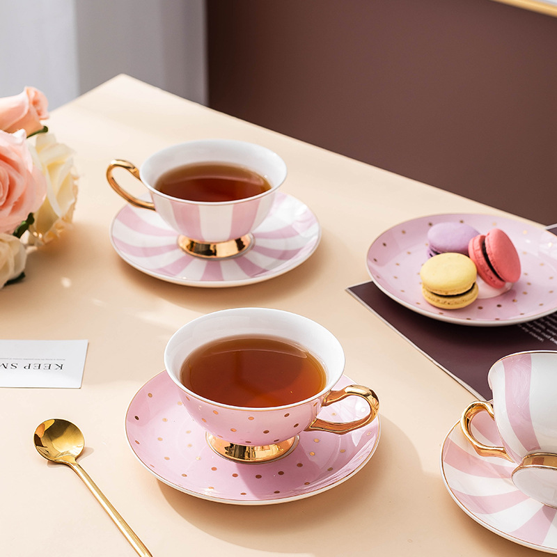 Canecas de Café Cerâmicas Rosa - Water Tea And Coffee avaliação e preço