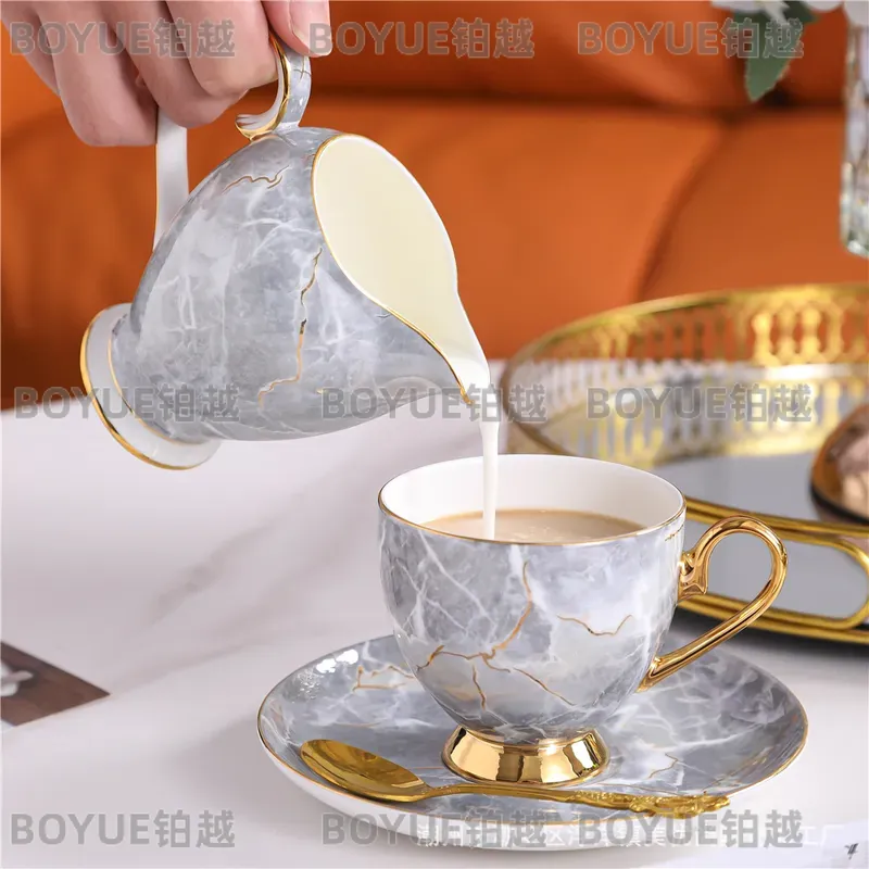 Conjunto de Xícara e Prato de  - Coffee Tea Gift Set avaliação e preço