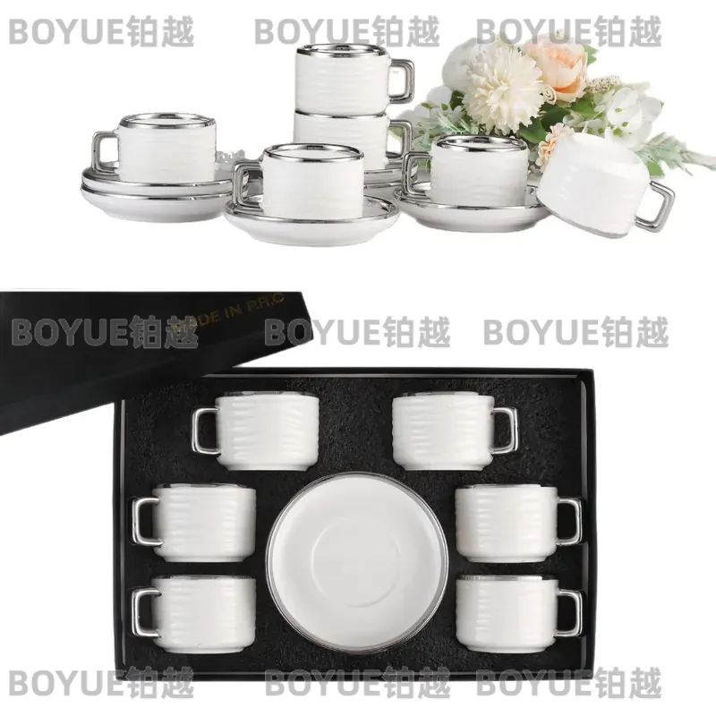 Conjunto de Xícara e Prato de  - Water Tea And Coffee avaliação e preço